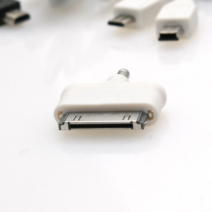 애플30핀 젠더 DC3.5 to Apple 30 pin 커넥터 아이폰4/아이패드2/뉴아이패드